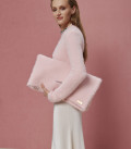 Сумка клатч з пухнастої пряжі Soft Clutch рожева